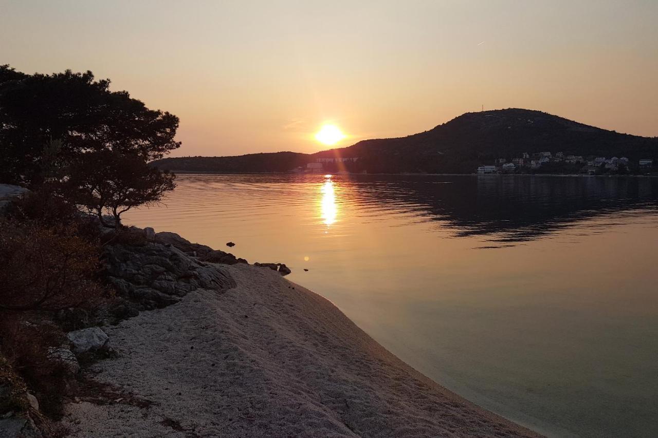 Apartments By The Sea Slano, Dubrovnik - 8599 Экстерьер фото